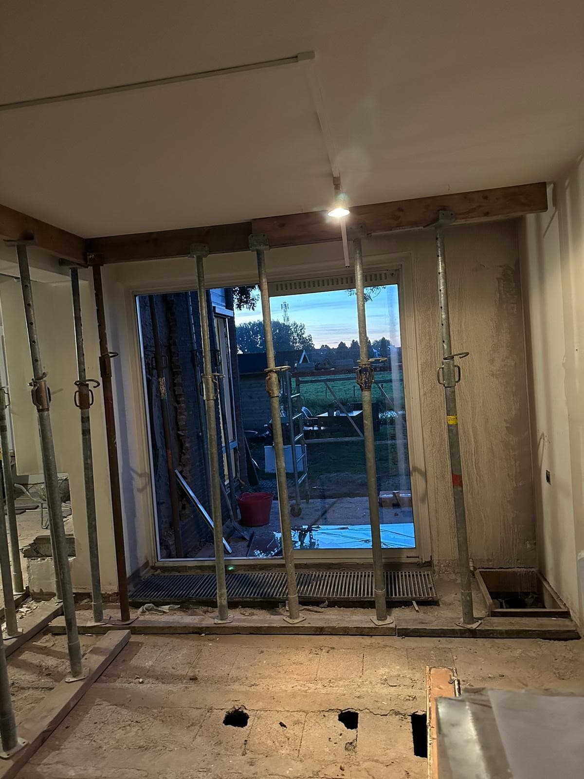 Sloopwerk buitenmuren Edam door D&D Sloopwerken