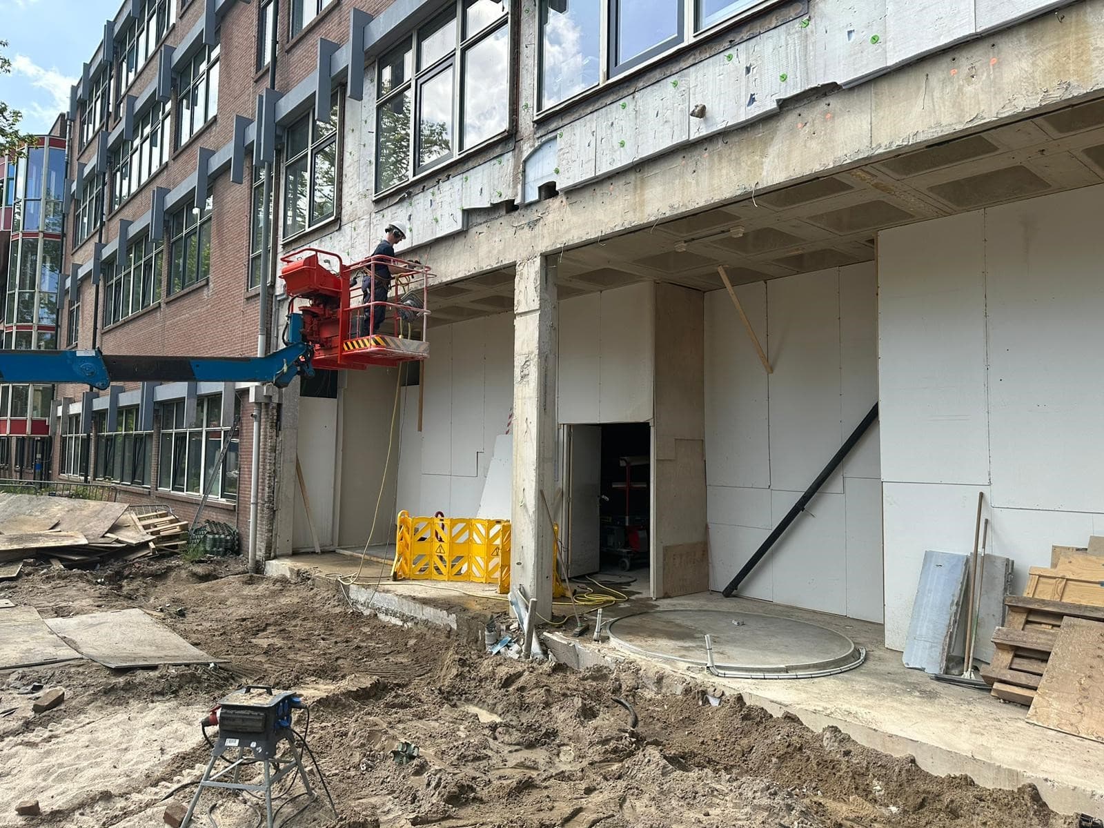 Renovatiesloop kantoorpand Amsterdam buitenmuren - foto 5